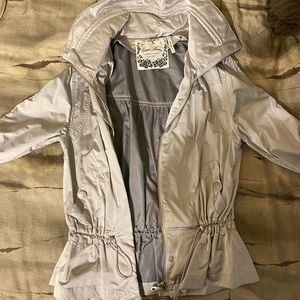 Guess NWOT jacket size m